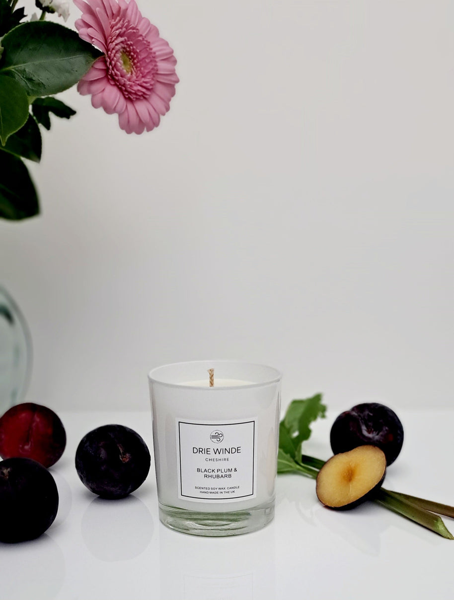 BLACK PLUM & RHUBARB scented candles